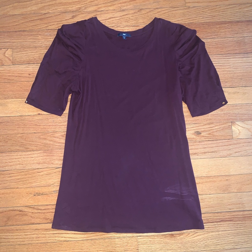 Maroon top - Picture 2 of 4